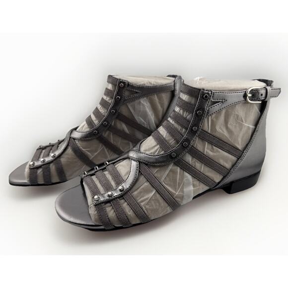 Marc Fisher Womens Partner Strappy Sandals Silver Ankle Strap Zip Buckle 5 M NWB - Picture 5 of 10